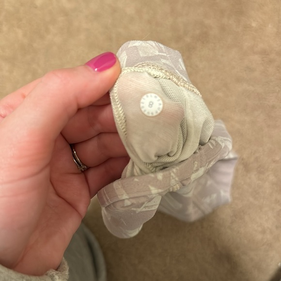 LULULEMON Y BRA - Picture 3 of 4